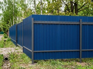 Профлист С20 0.75 мм RAL 5005 Сигнальный Синий 2 - в «Монолит-Металлопрокат».